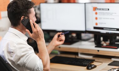 Salzwelten Hallstatt Büro telefonieren Computer  | © Thomas Sattler